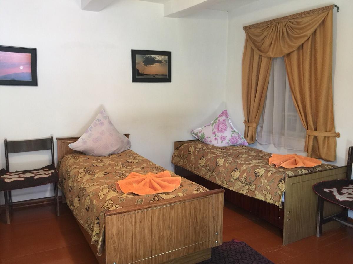 Arista Yurt Camp Hotel Karakol Bagian luar foto